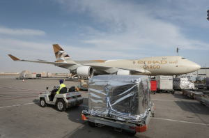 etihad aiways cago loadiing
